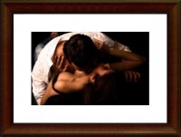 Bajo tus manos naufragas.jpg